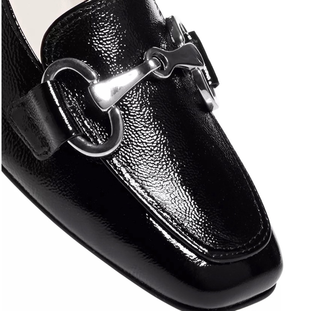 Women's Square Toe Flat. US sizes. New in Box.